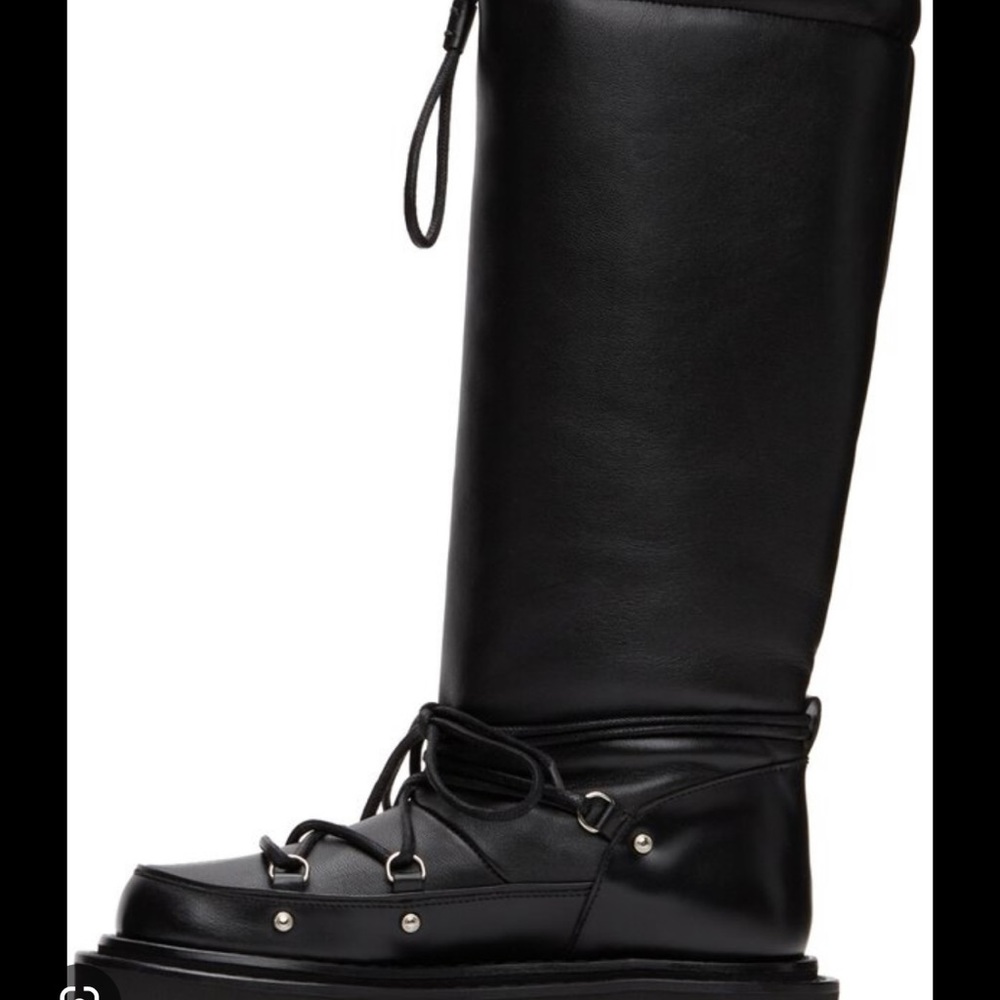 Like new toga pulla leather boots